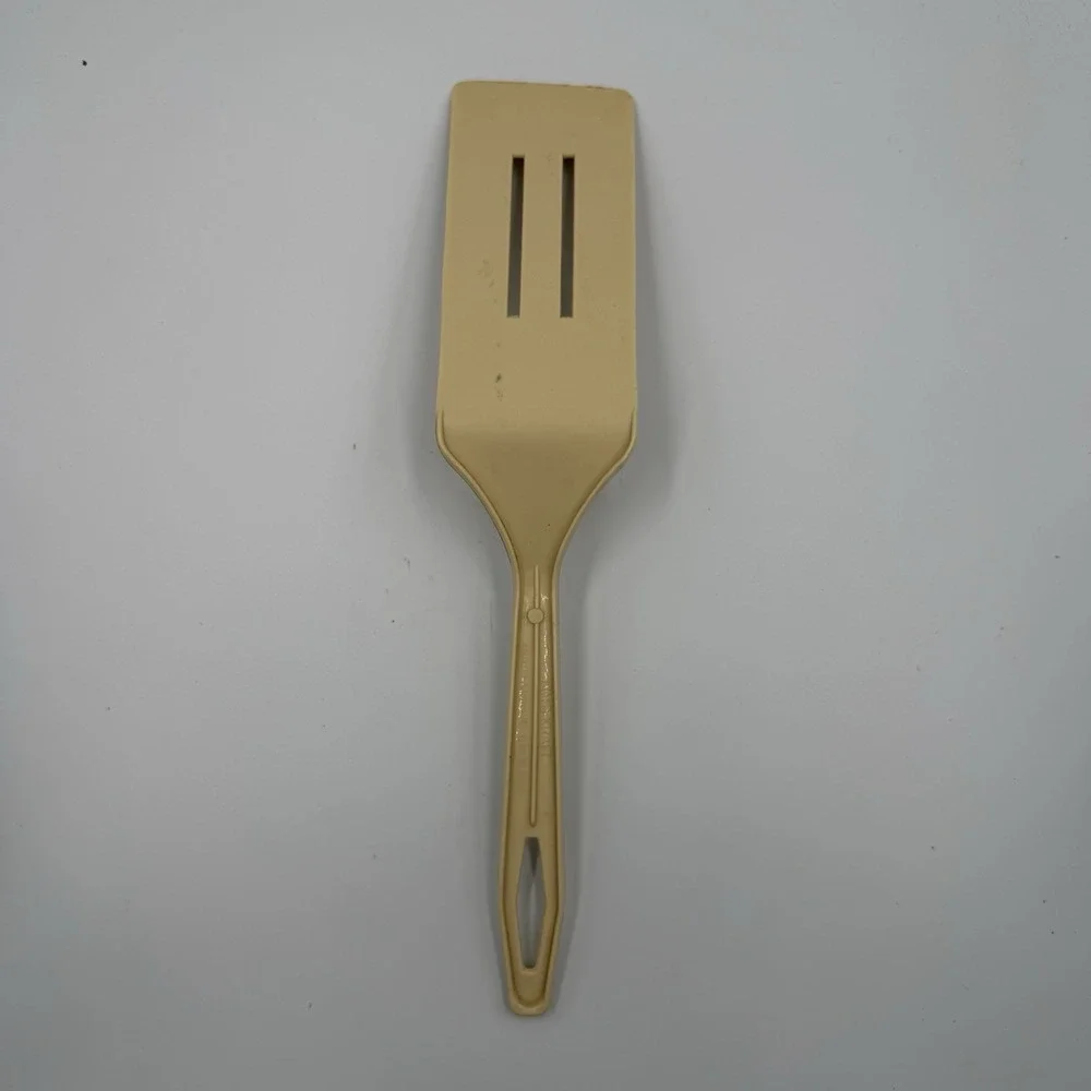 Vintage King Kraf Slotted Spatula Yellow Plastic USA Kitchen Utensil Flipper‎